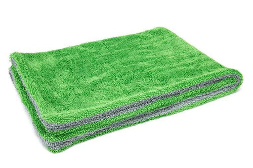 AutoFiber Dreadnought Microfiber Double Twist Pile Drying Towel Action