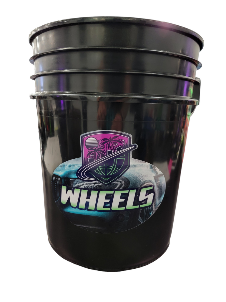 Detailing World 5 Gallon Wheel Bucket w/ sticker